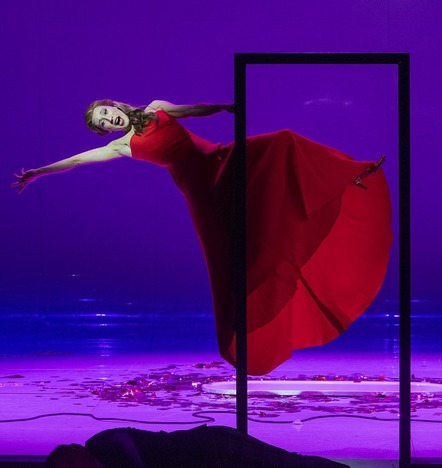 Marie Lys en Cunégonde dans Candide à l'Opéra de Lausanne (2022) © D.R.