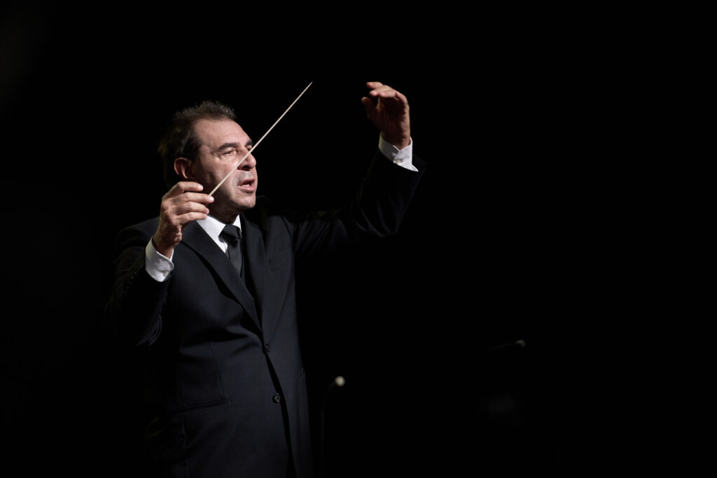 Daniele Gatti dirigeant le Requiem de Verdi à Verbier le 17 juillet 2023 © Agnieszka Biolik