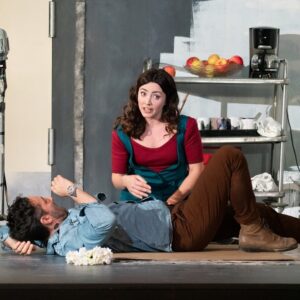 Figaro (Jean-Gabriel Saint-Martin) et Suzanne (Norma Naoun) © Eric Viou