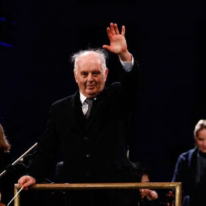 Daniel Barenboim en 2019, à la tête de la Staatskapelle Berlin © Michele Tantussi/AFP