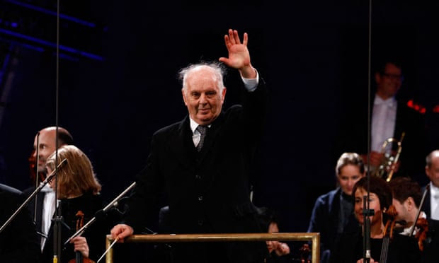 Daniel Barenboim en 2019, à la tête de la Staatskapelle Berlin © Michele Tantussi/AFP