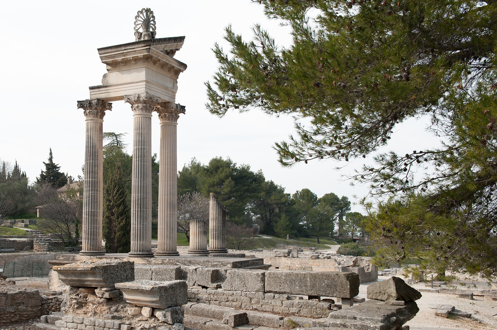 © festivaldeglanum.com