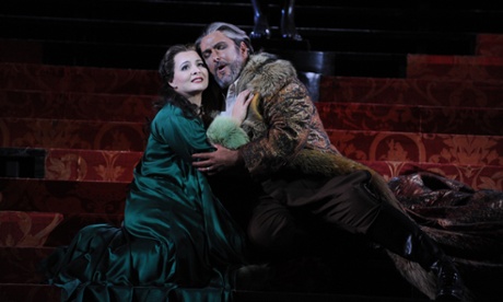 Lianna Haroutounian et Simon O'Neill © Branco Gaica/Opera Australia