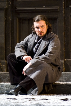 Ludovic Tézier (Marcello dans La Bohème à l'Opéra de Paris) © Opéra national de Paris/ Ch. Leiber