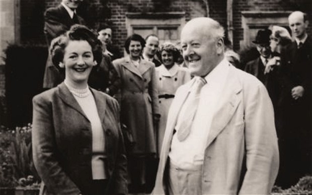 Audrey Mildmay et John Christie dans les années 1950 © DR
