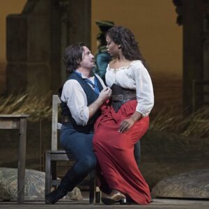 © Karen Almond/Metropolitan Opera