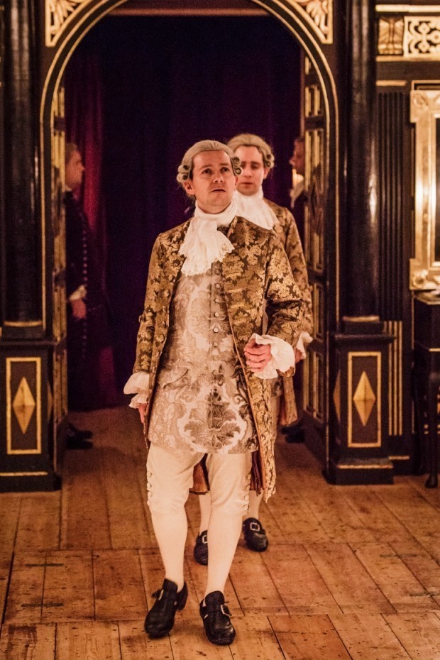 Iestyn Davies dans "Farinelli and the King" © Mark Brenner