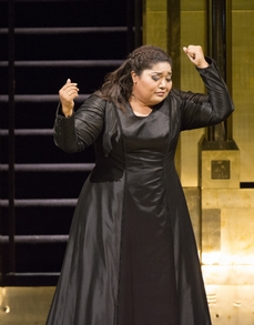 Lucrezia Garcia (Aida) © Opéra national de Paris/ Elisa Haberer