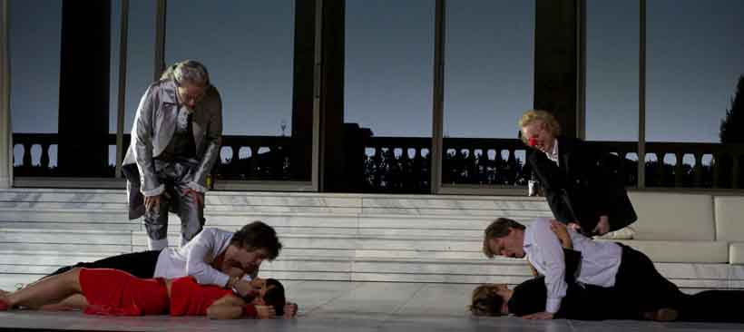 Cosi fan Tutte dans la mise en scène de Michael Haneke © Bernard Coutant