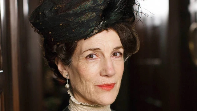 Harriet Walter dans Downtown Abbey © DR