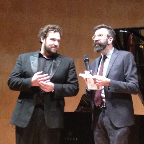 Bryan Hymel interviewé par Laurent Bury le 9 février, Salle Cortot, Paris © CR