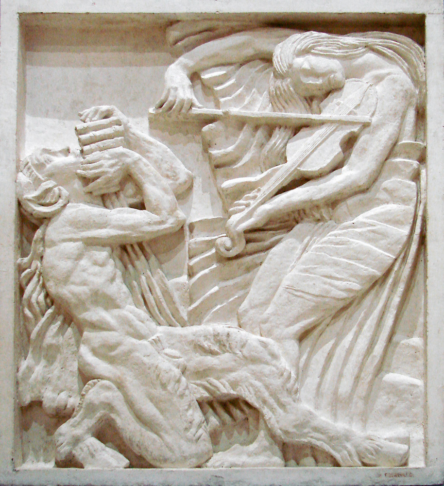 La Musique, par Bourdelle (façade du Théâtre des Champs-Elysées) © DR